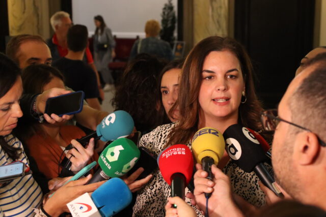 Sandra Gómez califica el acuerdo PP y Vox en València de pacto de los sillones